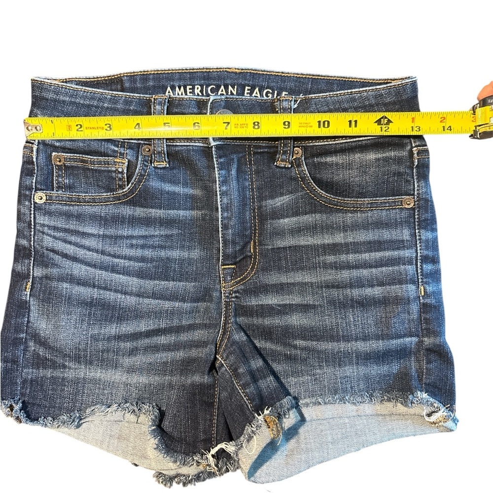 American Eagle Women’s Size 2 Hi Rise Shortie Shorts Jean Stretch Dark Wash - Picture 5 of 6